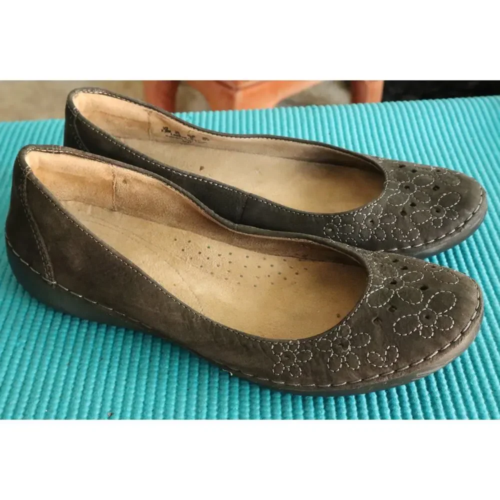 Naturalizer Ballet Flat GRAY Leather Slip on Embroidered Floral Round Toe 7.5